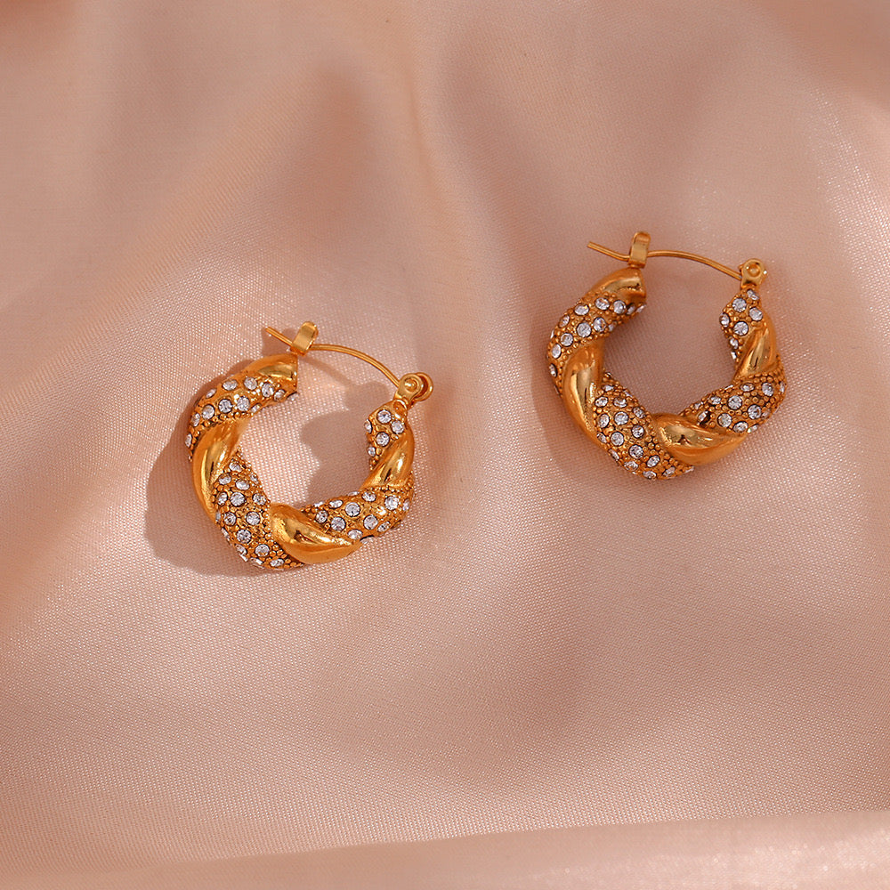 Avery Luxe Hoops