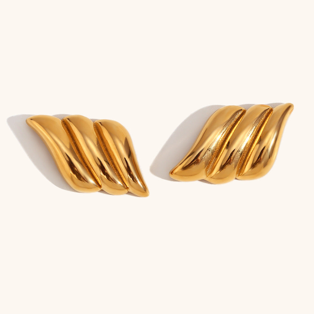 Winged Studs