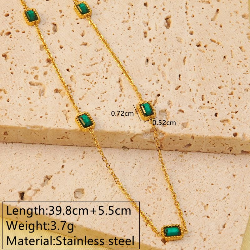 Green Stone Set