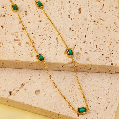 Green Stone Set
