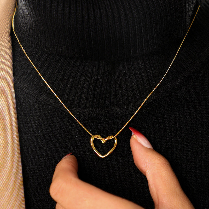Heorte Necklace