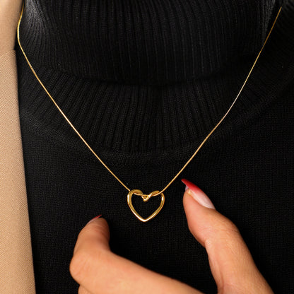 Heorte Necklace