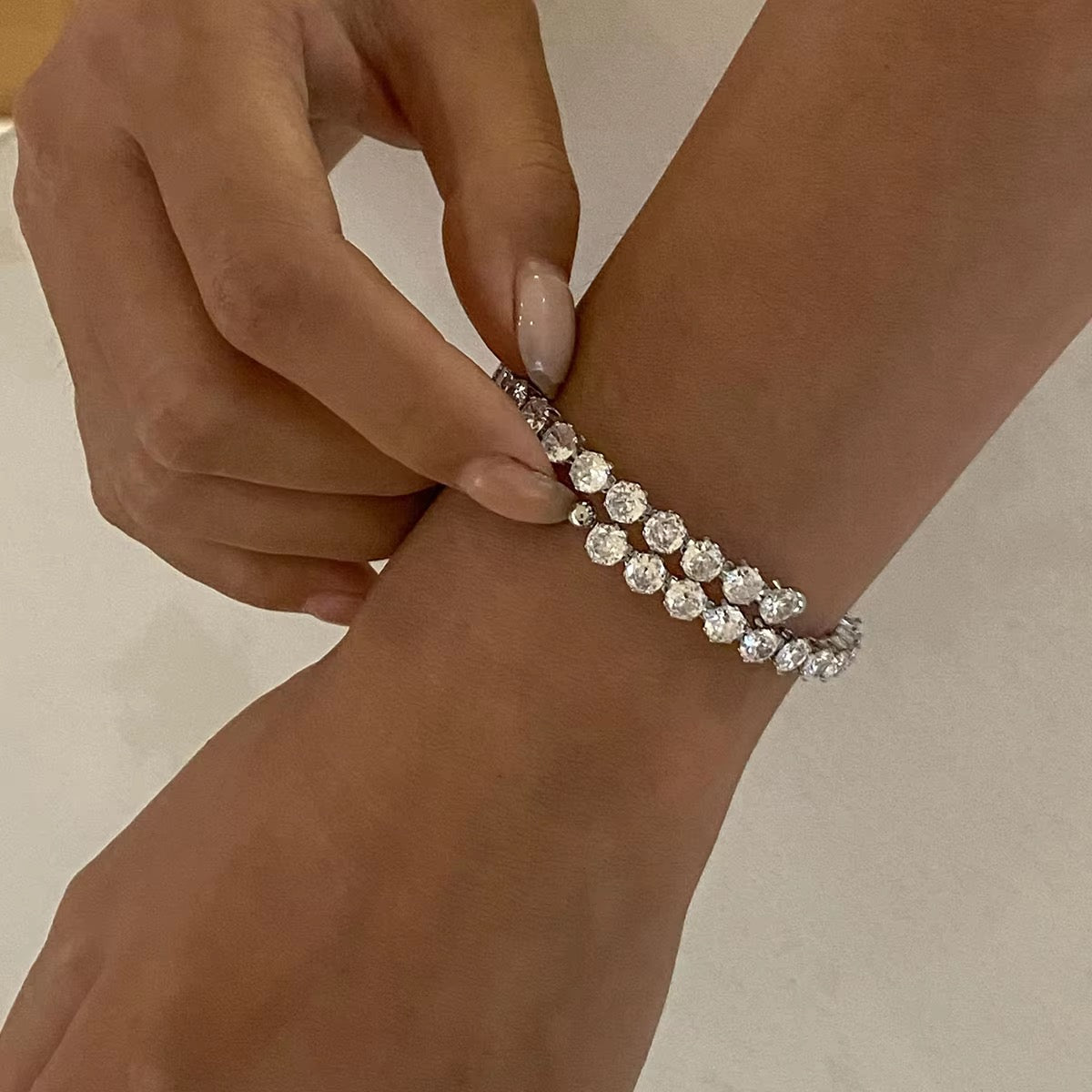 Caroline Hand Cuff
