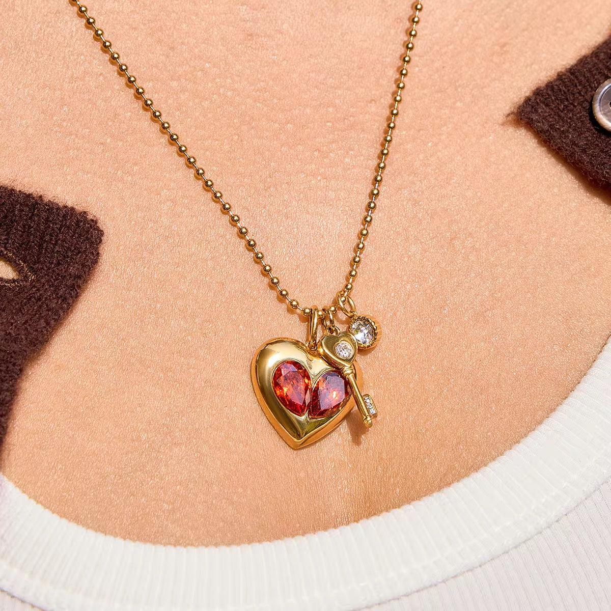 Eros Necklace