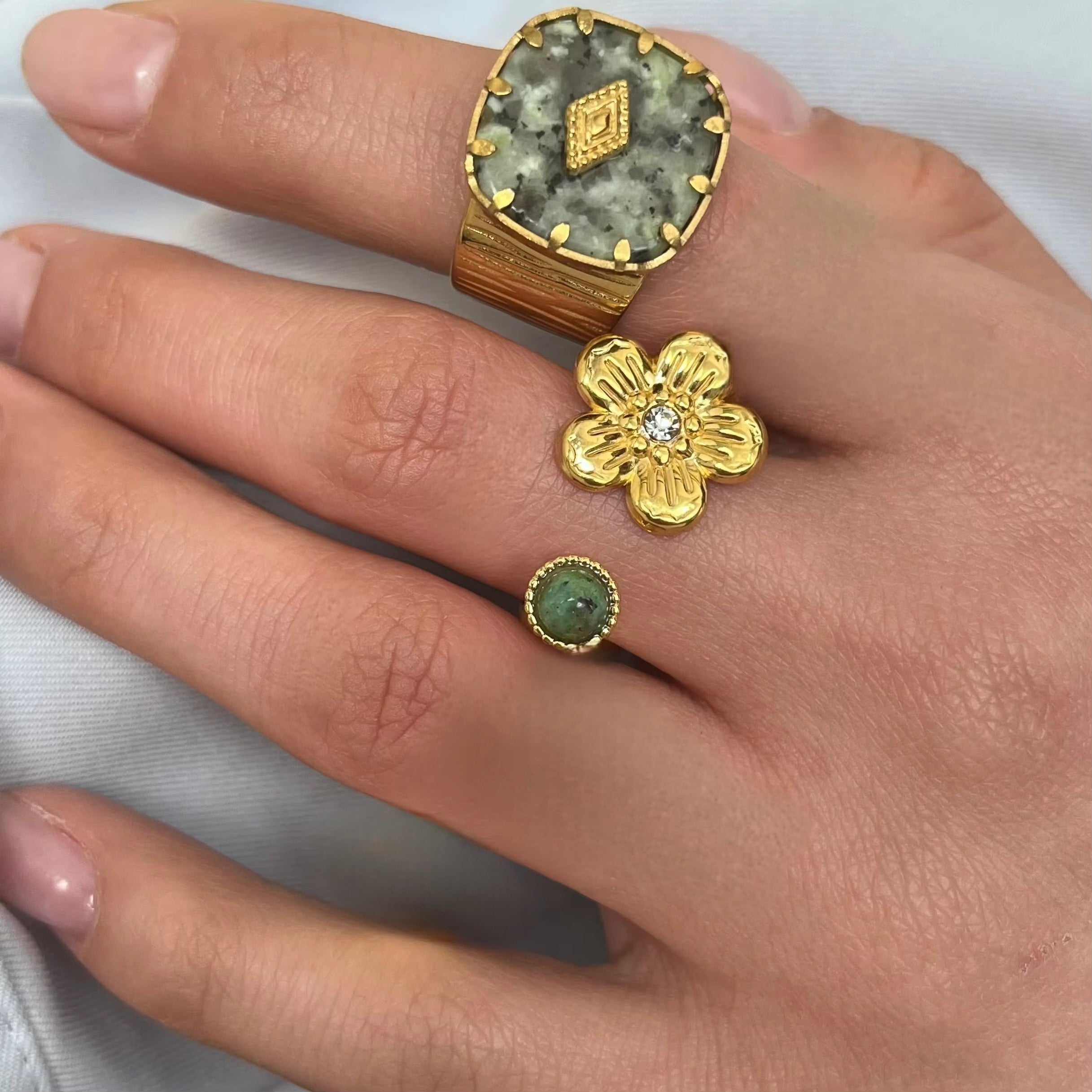 GRACE RING
