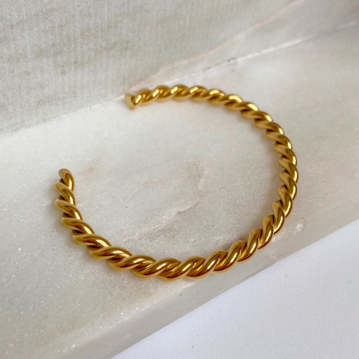 TWISTED CUFF BANGLE