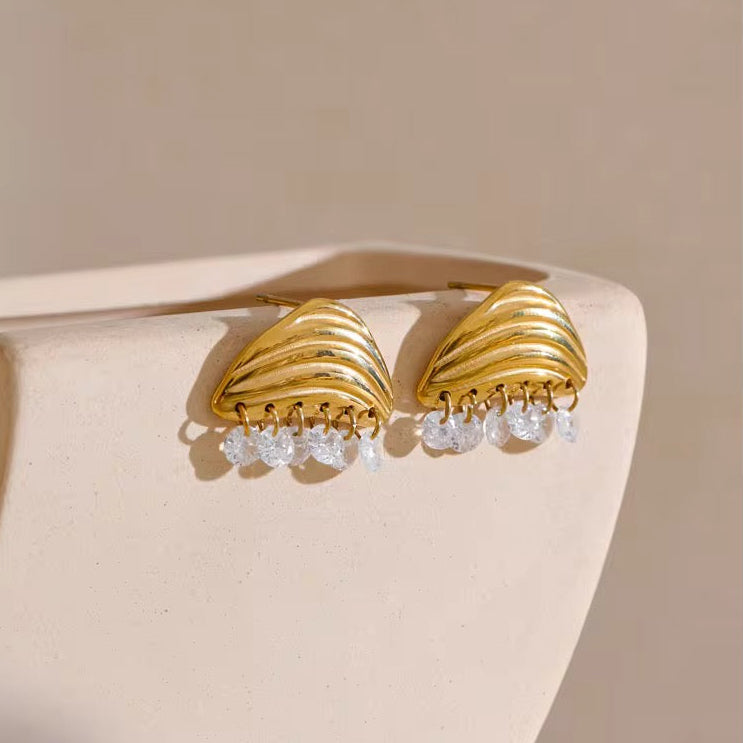 CLAUDIE STUDS